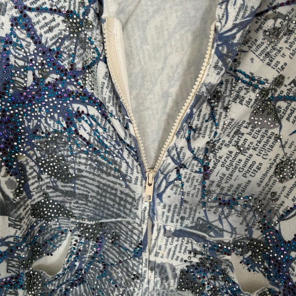 Hooded ,Zipper, Sweater - Picture 2 of 3